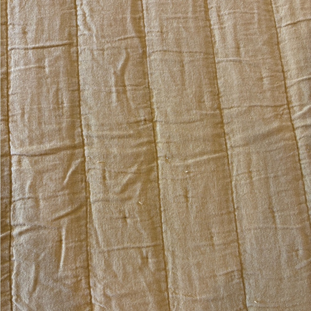Schoolhouse Channeled Cotton Quilt Queen - Picture 7 of 7
